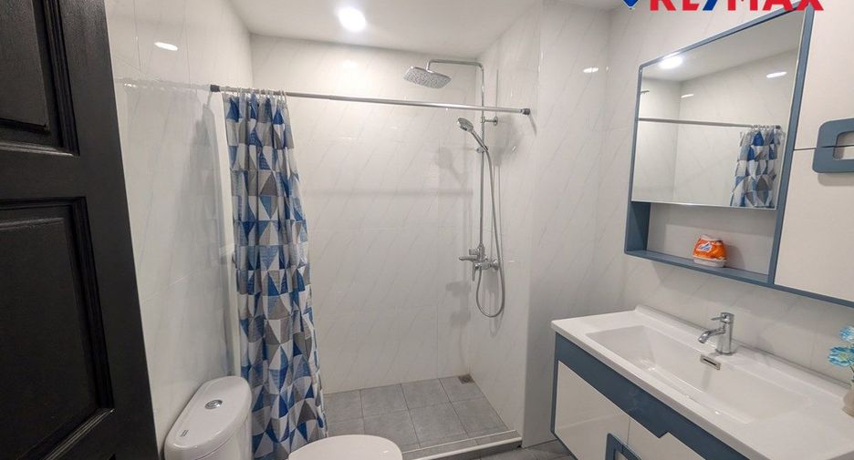 For sale 2 bedrooms condo in Jomtien, Pattaya