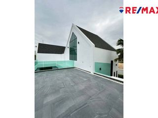 Haus zum Kauf mit 3 Zimmer in Bang Lamung, Chonburi