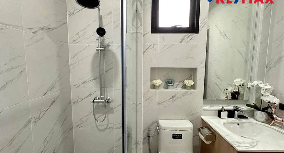 For sale 3 bedrooms house in Huay Yai, Pattaya