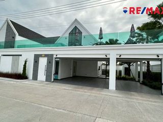 Haus zum Kauf mit 3 Zimmer in Bang Lamung, Chonburi
