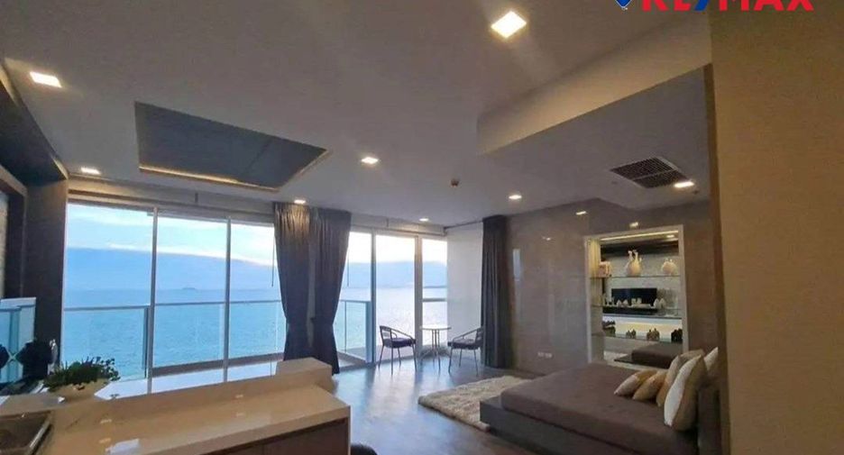 Condo en venta de 3 habitaciones en Jomtien, Pattaya