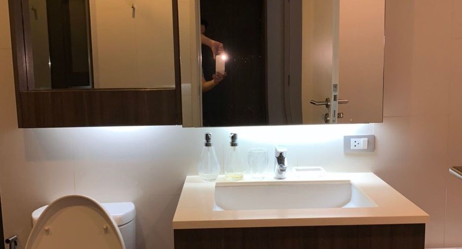 For sale 1 bed condo in Watthana, Bangkok