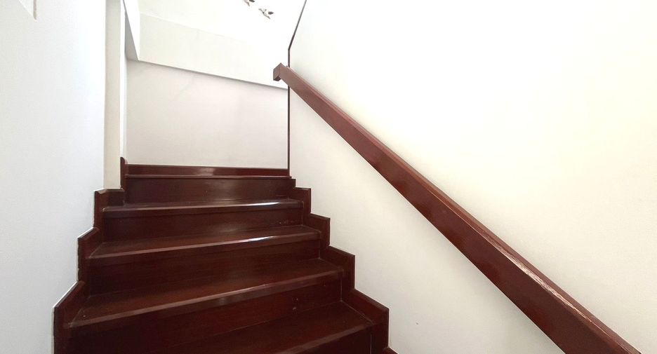 出售 3 卧室 独立屋 在 Lat Phrao, 曼谷