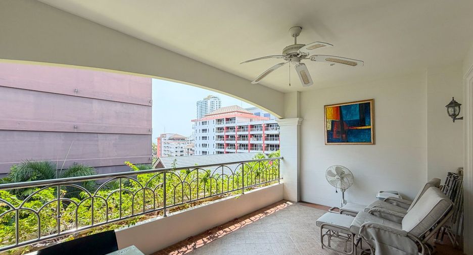 For rent 2 ベッドルーム condo in Pratumnak, Pattaya