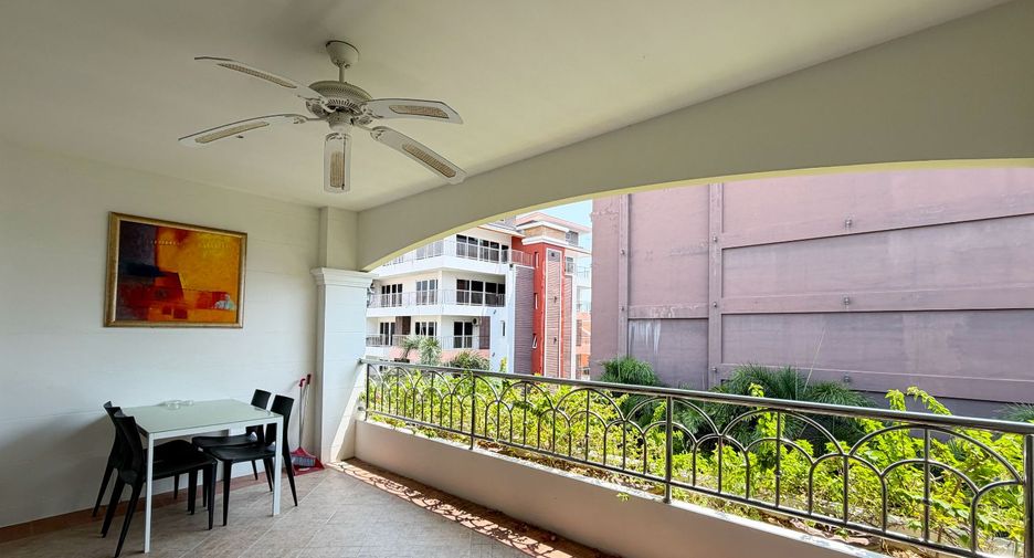 For rent 2 ベッドルーム condo in Pratumnak, Pattaya