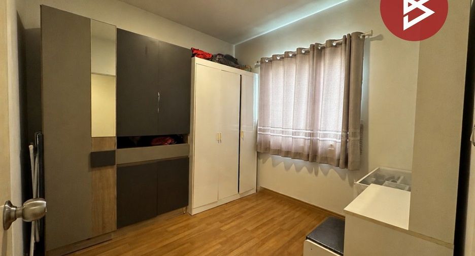 For sale 3 bedrooms townhouse in Mueang Chon Buri, Chonburi