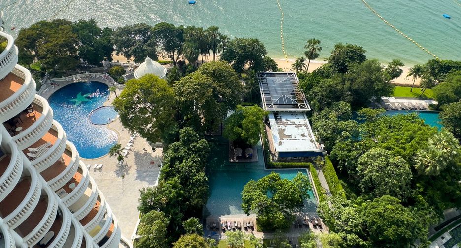 Condo en alquiler de 2 habitaciones en North Pattaya, Pattaya