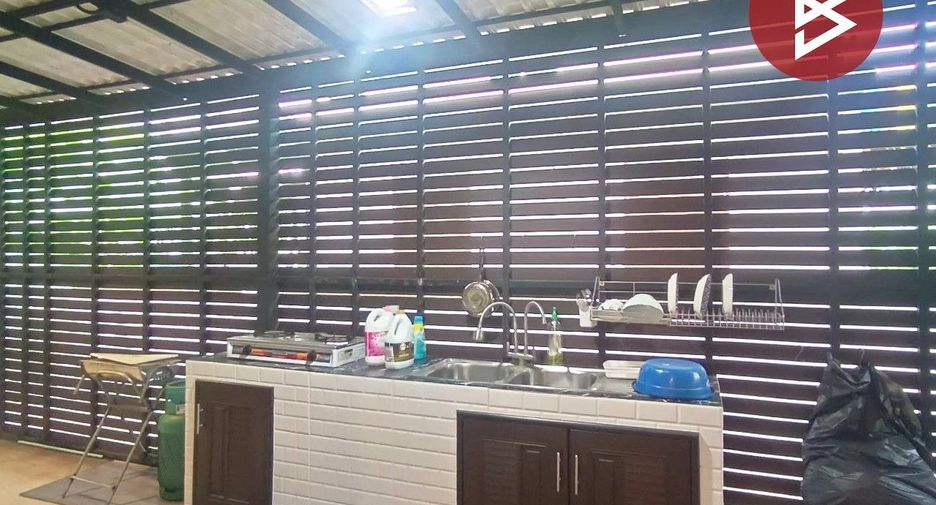 Haus zum Kauf mit 4 Zimmer in Nong Chok, Bangkok