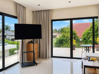 For rent 4 bedrooms villa in Mueang Phuket, Phuket