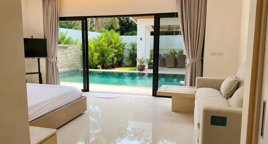 For rent 4 bedrooms villa in Mueang Phuket, Phuket