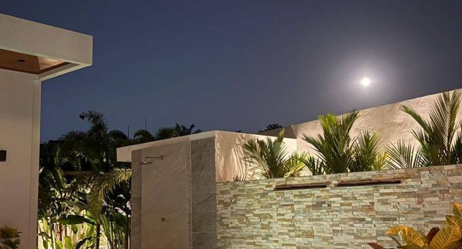 For rent 4 bedrooms villa in Mueang Phuket, Phuket