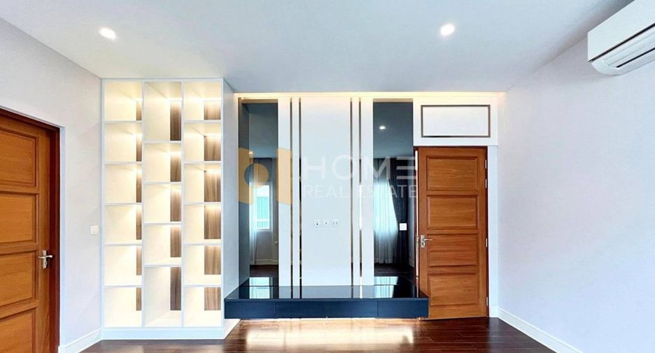 Haus zum Kauf mit 4 Zimmer in Lat Lum Kaeo, Pathum Thani