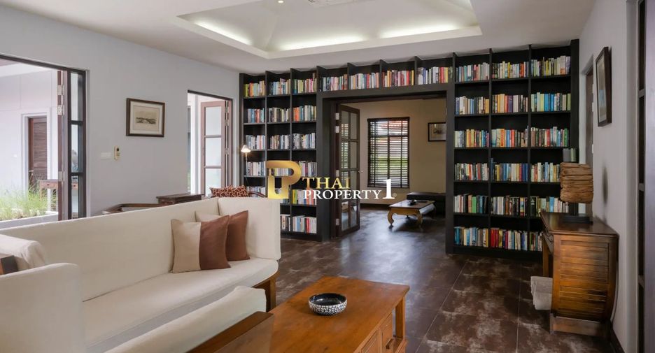 À vendre 4 chambres villa à Hua Hin, Prachuap Khiri Khan