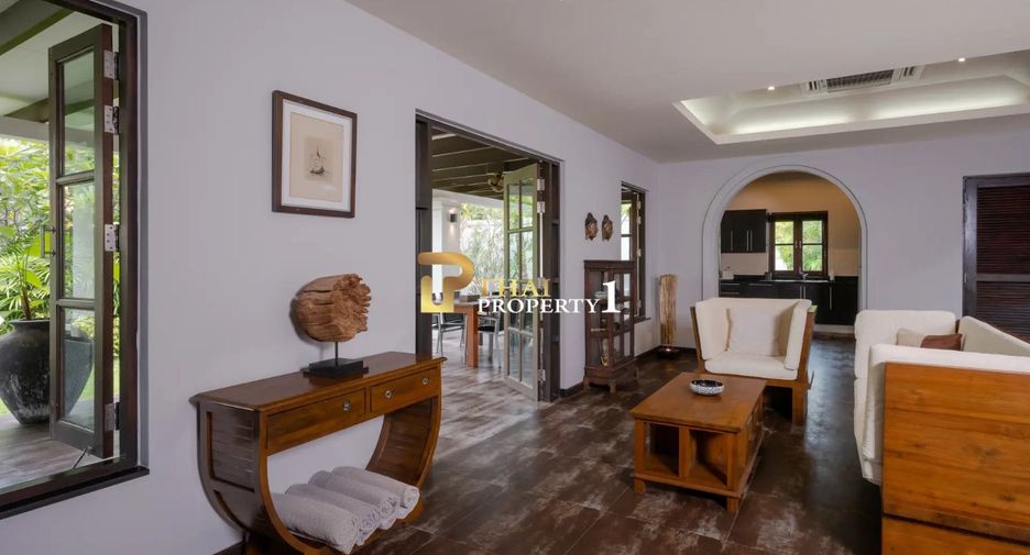 À vendre 4 chambres villa à Hua Hin, Prachuap Khiri Khan