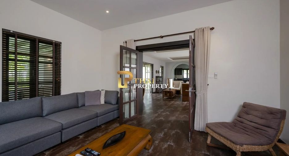 À vendre 4 chambres villa à Hua Hin, Prachuap Khiri Khan