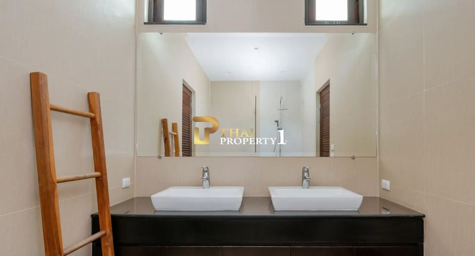 À vendre 4 chambres villa à Hua Hin, Prachuap Khiri Khan