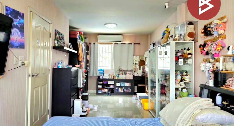 For sale 2 bedrooms townhouse in Chom Thong, Bangkok