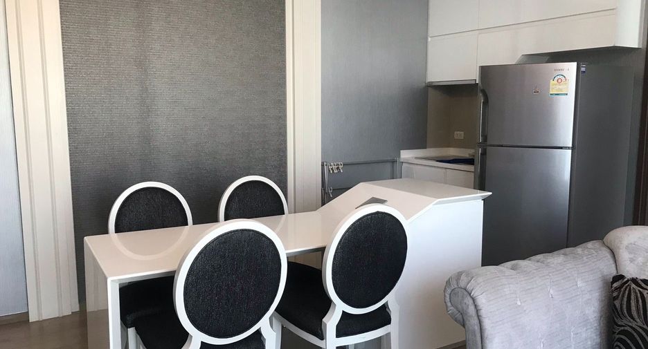For rent 1 bed condo in Pathum Wan, Bangkok