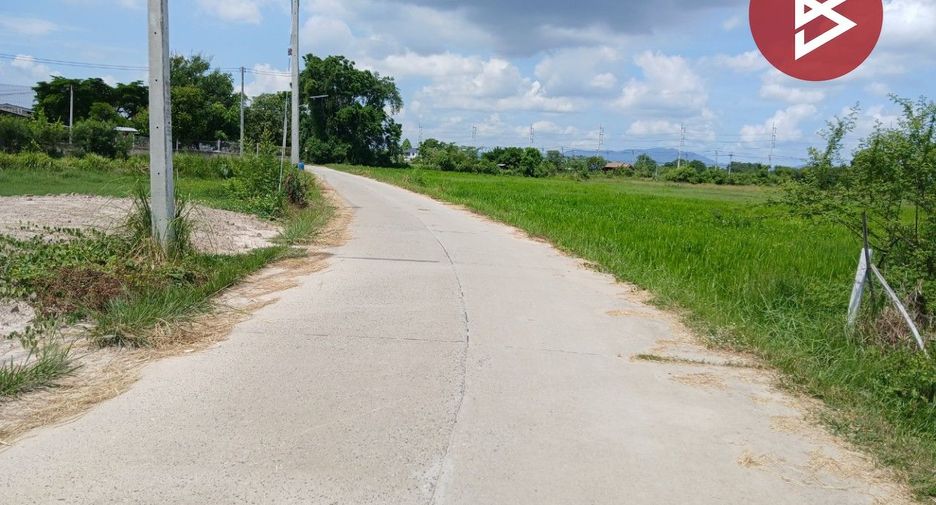 出售 土地 在 Phanat Nikhom, Chon Buri