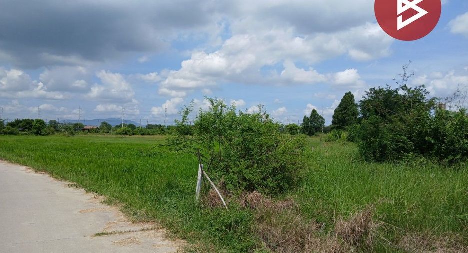 出售 土地 在 Phanat Nikhom, Chon Buri
