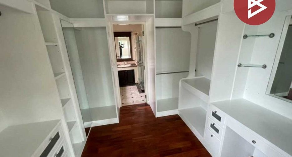 À vendre 4 chambres maison à Mueang Samut Prakan, Samut Prakan