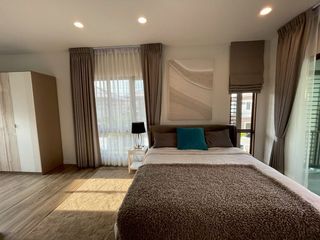Haus zur Miete mit 4 Zimmer in Bang Kapi, Bangkok