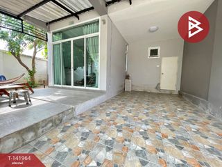 For sale 3 bedrooms townhouse in Mueang Chon Buri, Chonburi