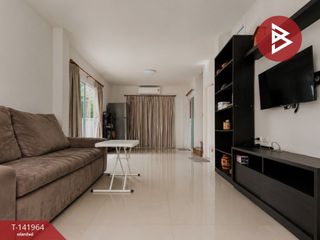 For sale 3 bedrooms townhouse in Mueang Chon Buri, Chonburi