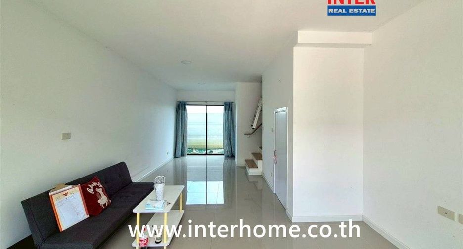 For sale 2 bedrooms townhouse in Lat Lum Kaeo, Pathum Thani