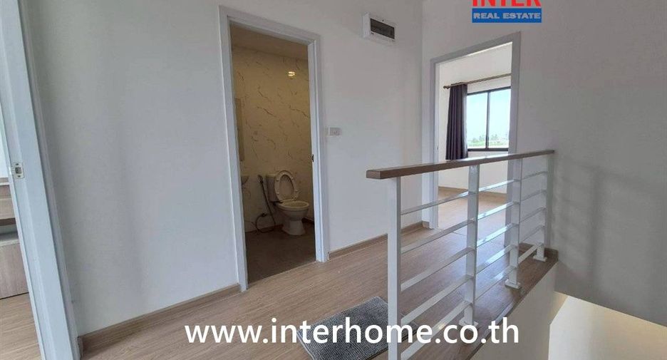 For sale 2 bedrooms townhouse in Lat Lum Kaeo, Pathum Thani