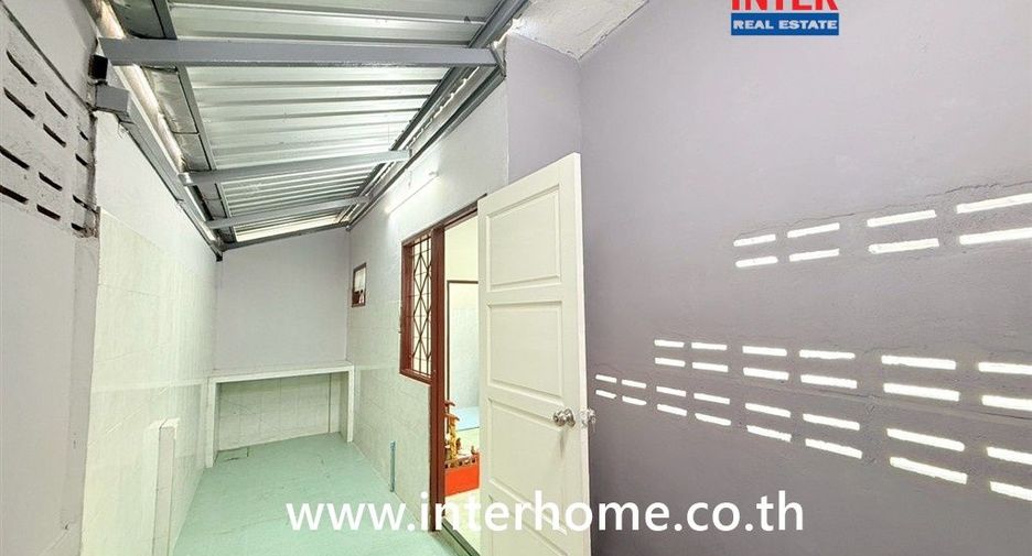 À vendre 2 chambres maison à Krathum Baen, Samut Sakhon