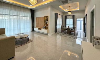 Villa en venta de 3 habitaciones en East Pattaya, Pattaya