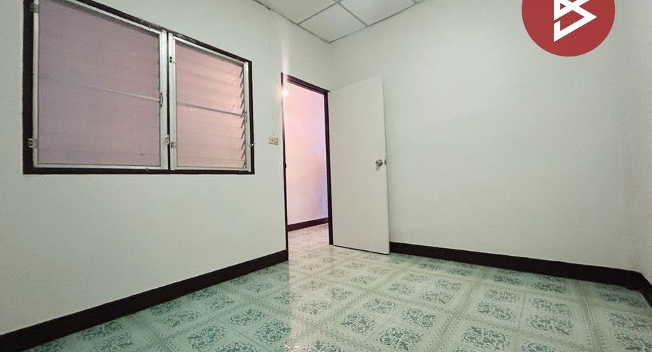 Casa adosada en venta de 2 habitaciones en Phra Samut Chedi, Samut Prakan