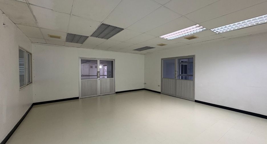 For rent warehouse in Si Racha, Chonburi