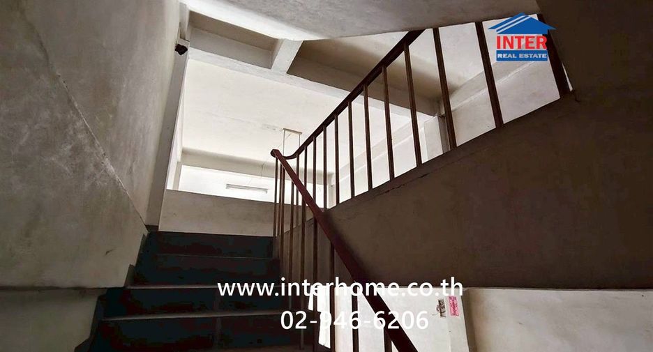 For sale retail Space in Chom Thong, Bangkok
