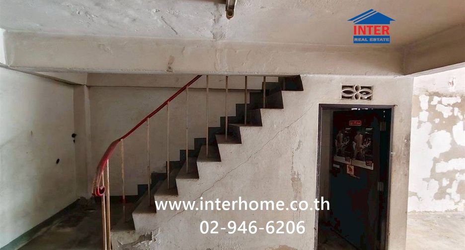 For sale retail Space in Chom Thong, Bangkok