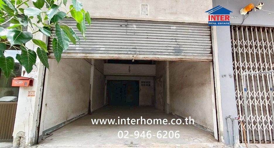 For sale retail Space in Chom Thong, Bangkok