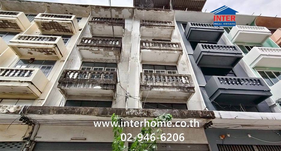 For sale retail Space in Chom Thong, Bangkok