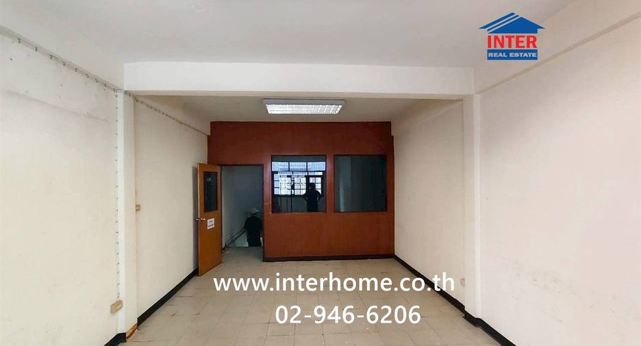 For sale retail Space in Chom Thong, Bangkok