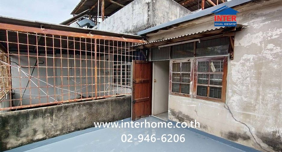 For sale retail Space in Chom Thong, Bangkok