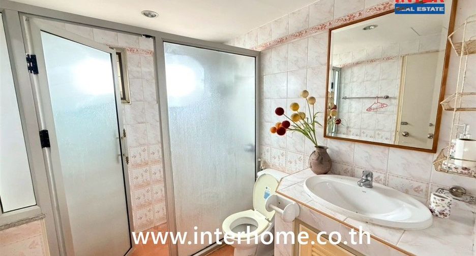 Haus zum Kauf mit 3 Zimmer in Bang Bo, Samut Prakan