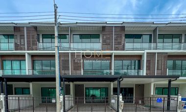 For sale 3 ベッドルーム townhouse in Bang Sao Thong, Samut Prakan
