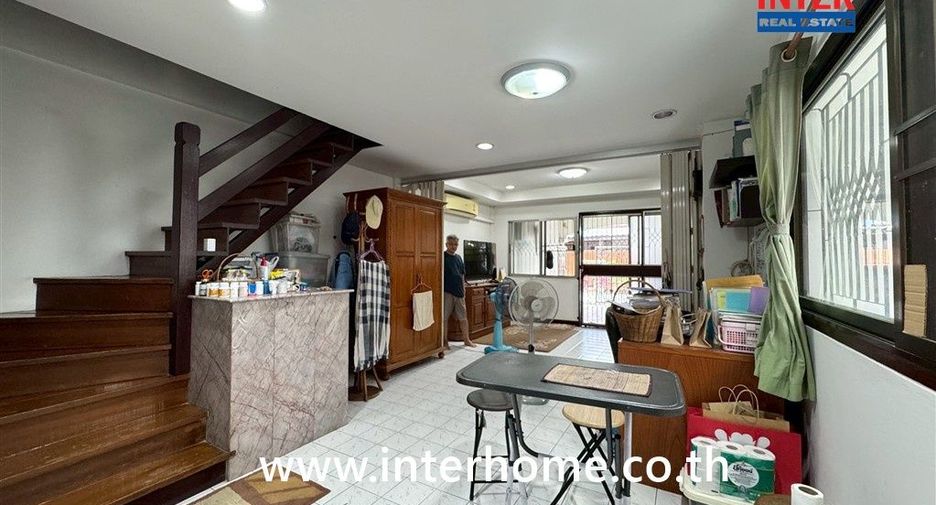 Casa en venta de 2 habitaciones en Bang Khen, Bangkok
