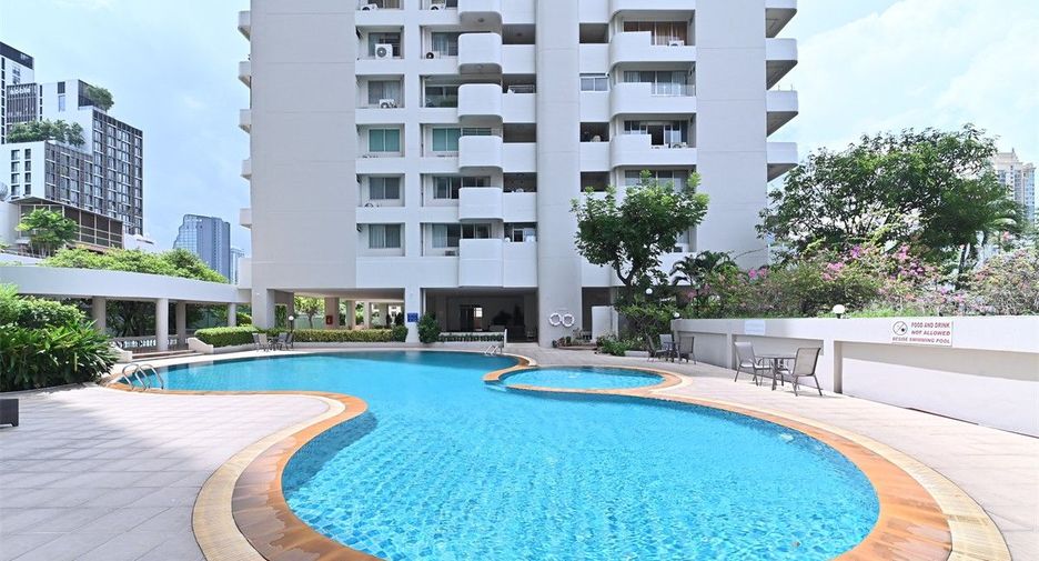 For rent 3 ベッドルーム condo in Watthana, Bangkok
