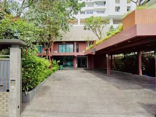 ให้เช่า 6 ห้องนอน บ้านเดี่ยว ใน วัฒนา, กรุงเทพฯ