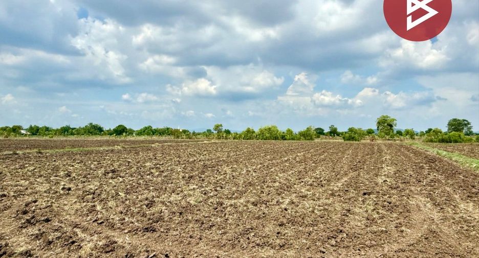 For sale land in Khok Samrong, Lopburi