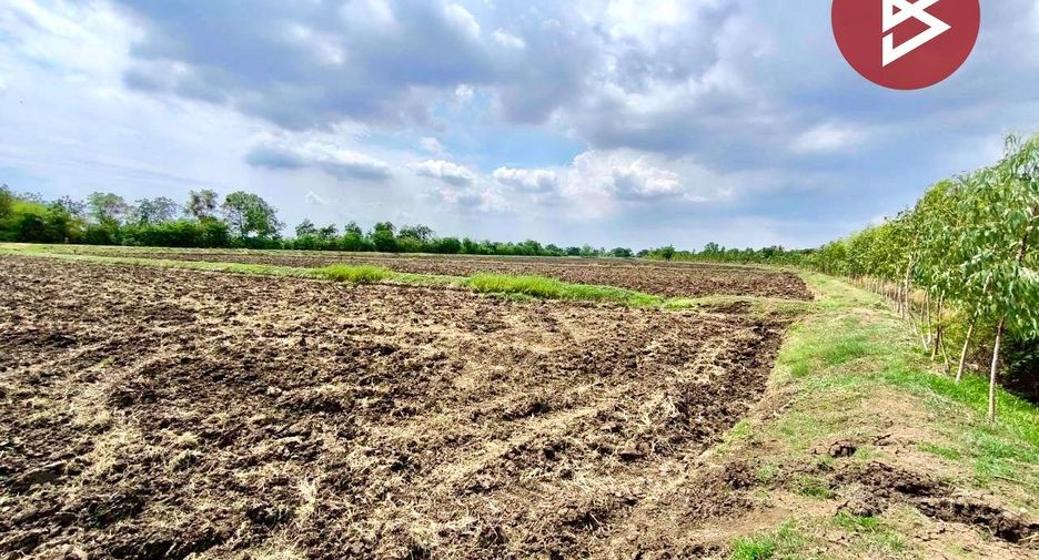 For sale land in Khok Samrong, Lopburi