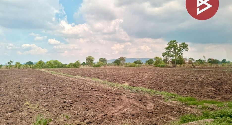 For sale land in Khok Samrong, Lopburi