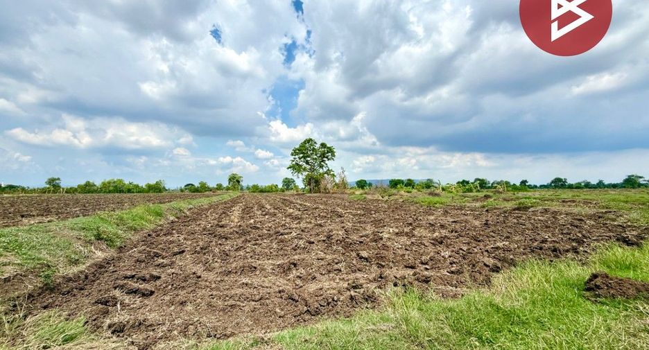 For sale land in Khok Samrong, Lopburi