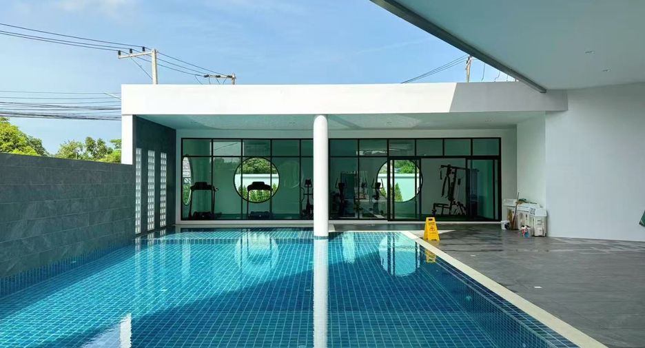 For sale 3 bedrooms townhouse in East Pattaya, Pattaya